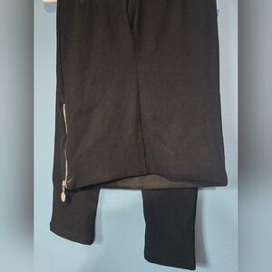 Zara Woman's Medium Black Leggings With Zipper Detail